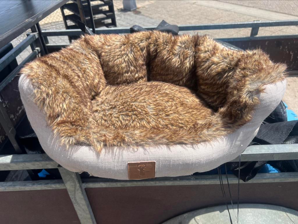 Hondenmand voor kleine hond, Dieren en Toebehoren, Ophalen, Zo goed als nieuw