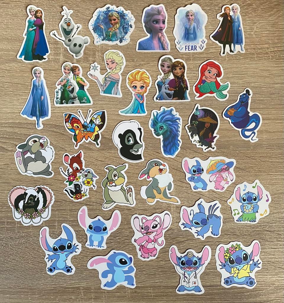 31 autocollants Disney, Collections, Autocollants, Comme neuf, Bande dessinée ou Dessin animé, Enlèvement ou Envoi