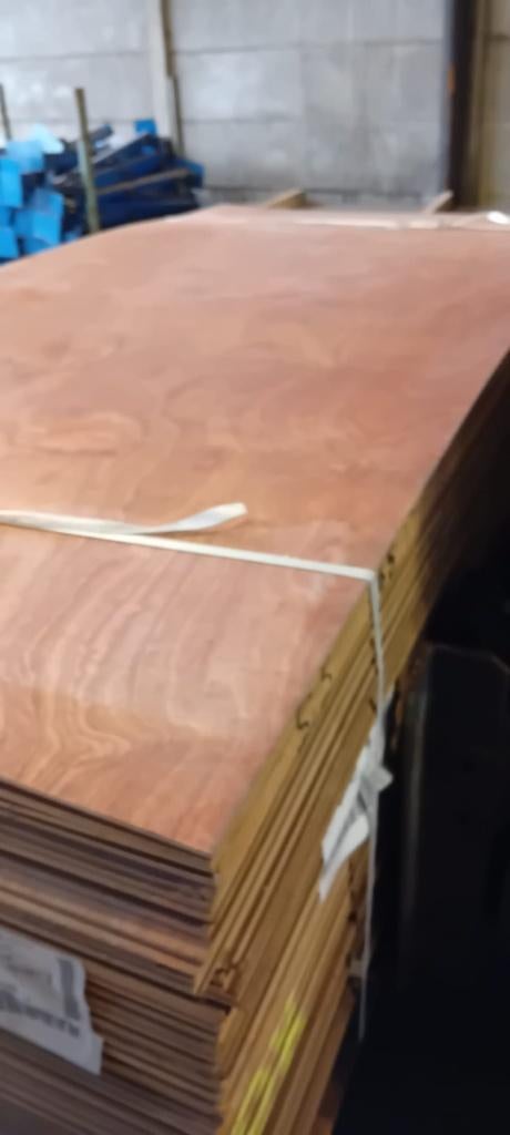 Multiplex TWIN-CH Natural Fineer EXT 5.5mm 2500*1220, Doe-het-zelf en Bouw, Ophalen, Zo goed als nieuw, Multiplex, Minder dan 20 mm