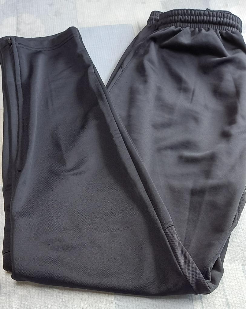 Zwarte Lange fietsbroek maat Medium  merk Nike   als nieuw, Kleding | Heren, Maat 48/50 (M), Zwart, Nike, Ophalen of Verzenden