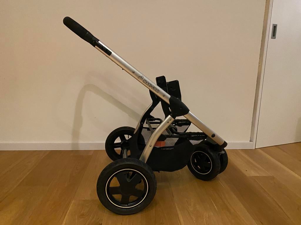 Maxi Cosi Mura 3 kinderwagen: 3 in 1 + accessoires, Verstelbare duwstang, Zo goed als nieuw, Maxi-Cosi, Ophalen
