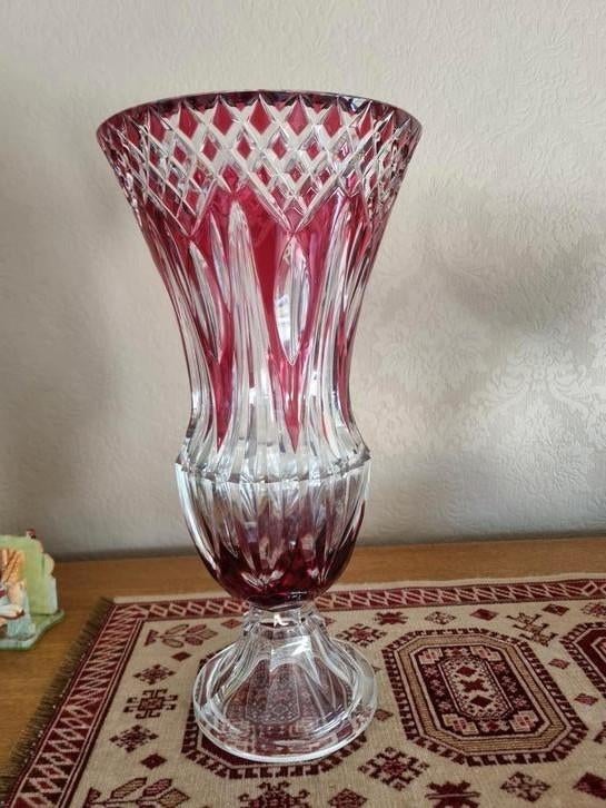 Vaas Pompadour in kristal van Val Saint Lambert (ht 41cm), Antiek en Kunst, Ophalen