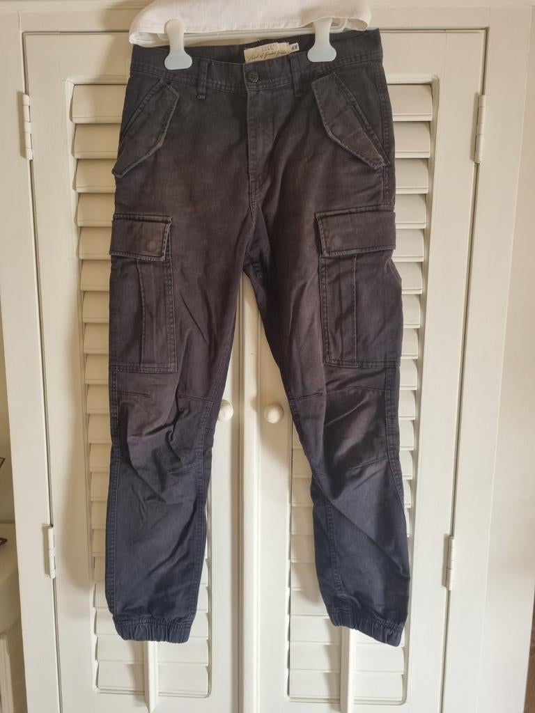 Zwarte cargo broek H&M maat 28, Zwart, Ophalen of Verzenden, Zo goed als nieuw, H&M