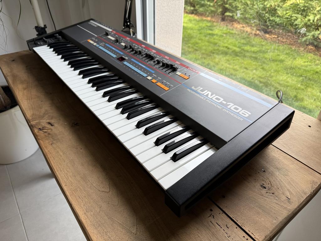 Roland JUNO-106 (état parfait), Musique & Instruments, Enlèvement, Roland