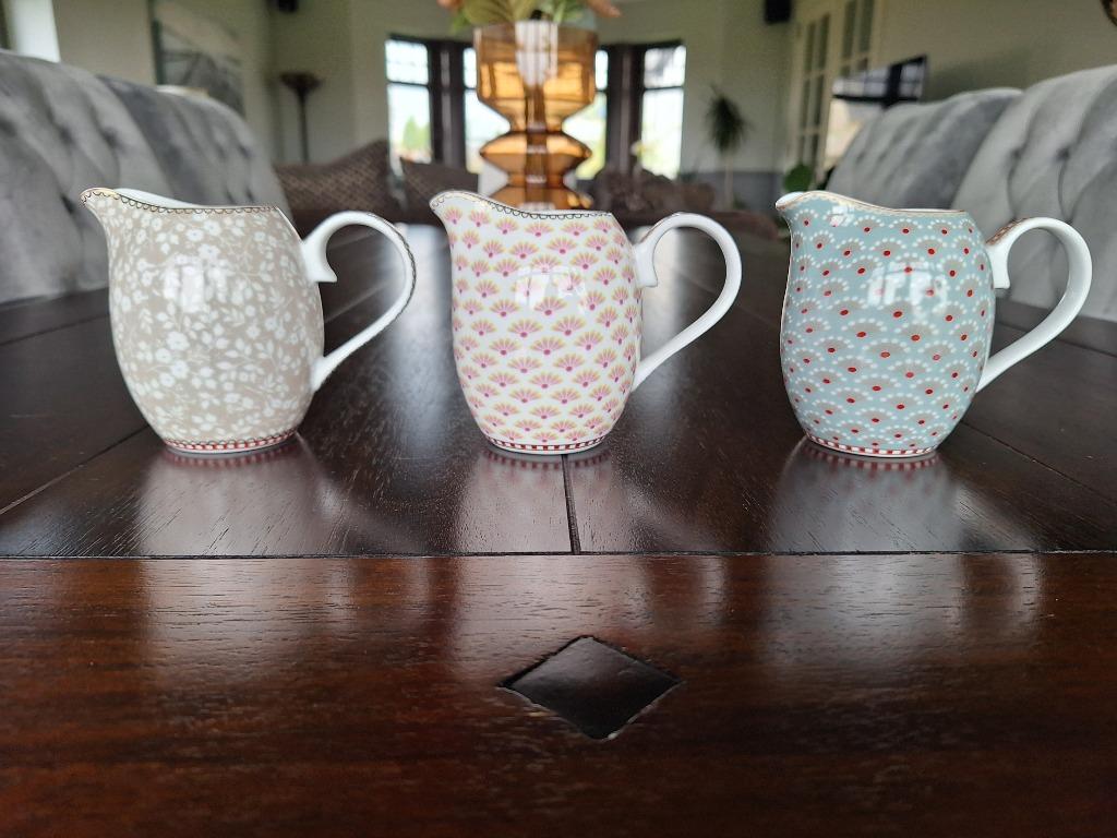 3 verschillende melkkannetjes van pip studio, Huis en Inrichting, Overige typen, Nieuw, Ophalen of Verzenden, Overige stijlen