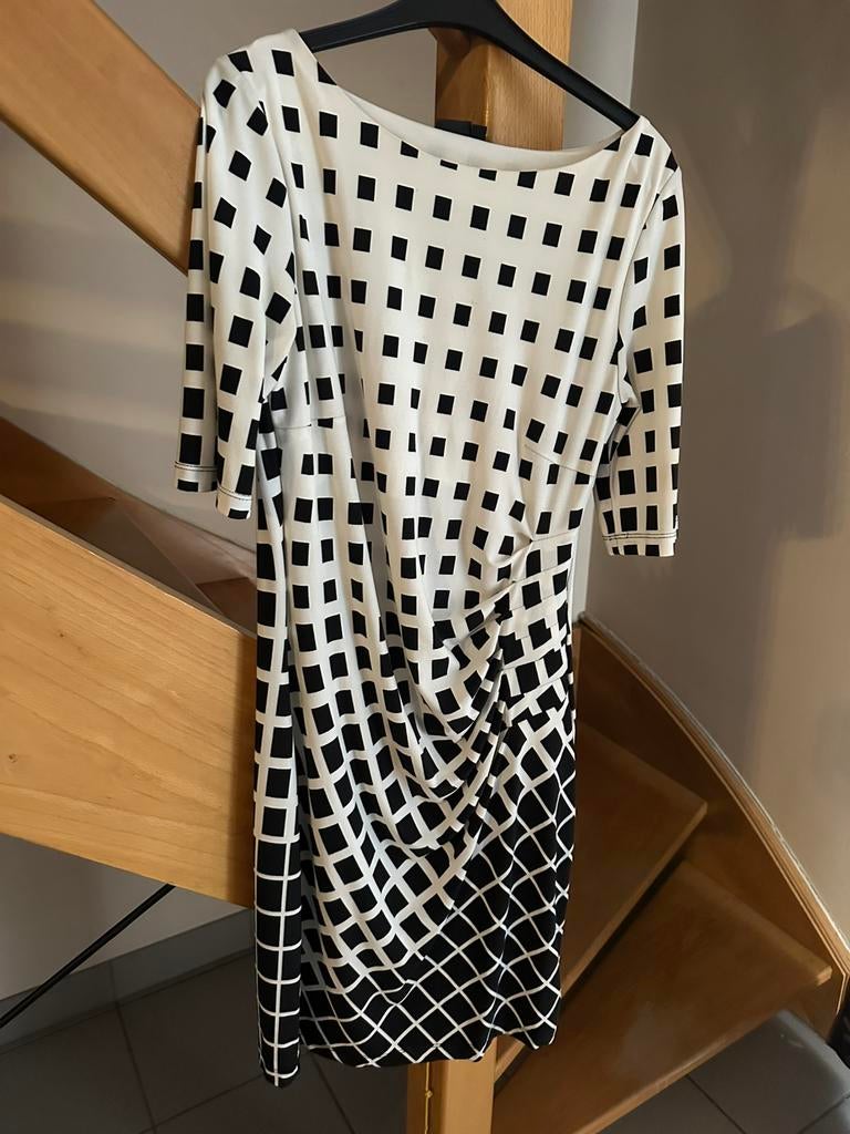 Zwart-wit kleedje Bodyflirt maat 36/38, Kleding | Dames, Zwart, Ophalen of Verzenden, Knielengte, Maat 36 (S)