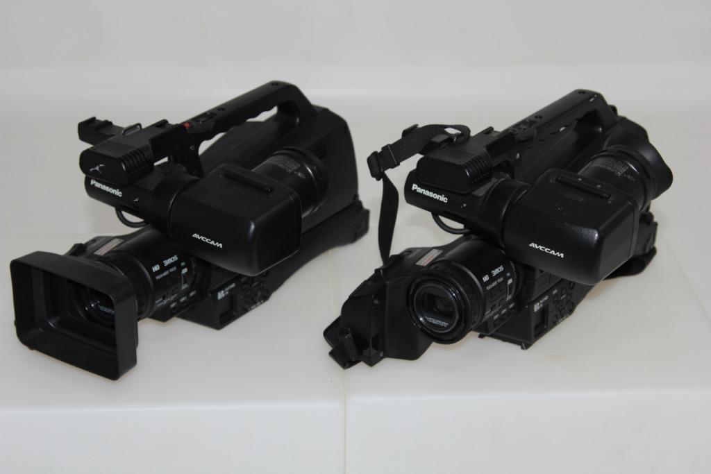 Lot 2x Panasonic HMC80, Carte mémoire, Panasonic, Enlèvement ou Envoi, Caméra