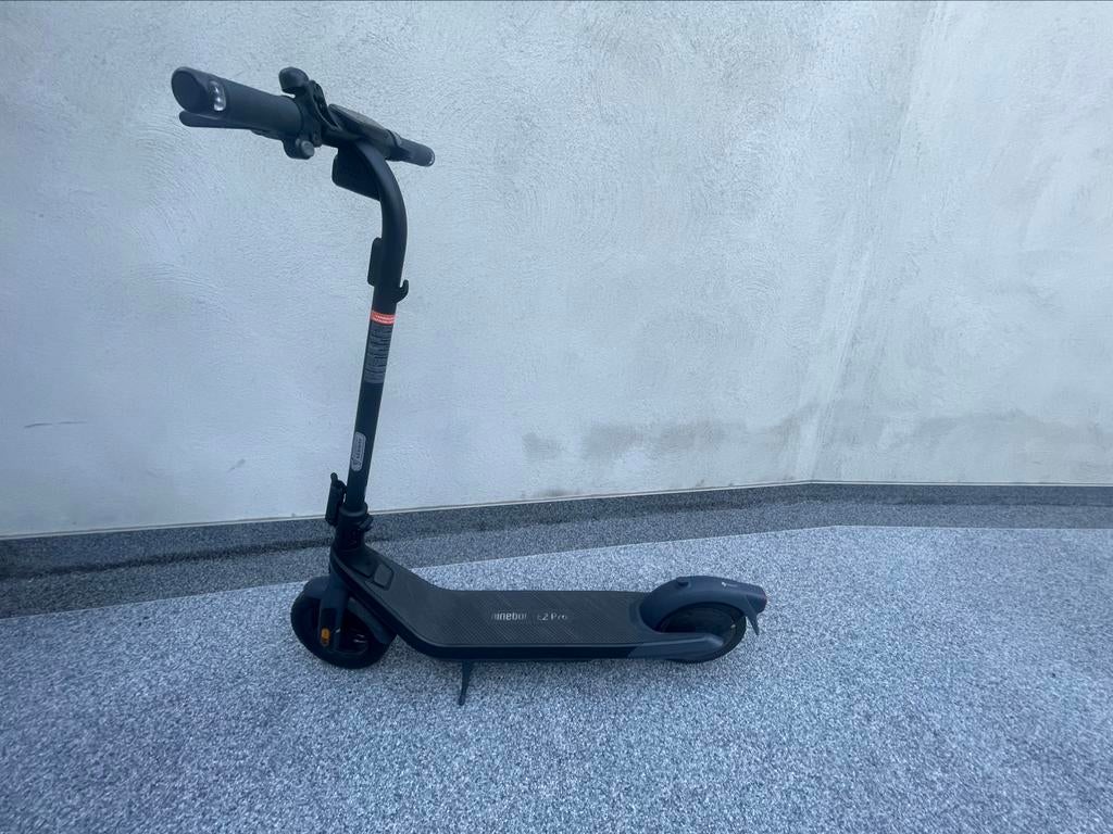 Trottinette électrique ninebot E2Pro, Enlèvement, Comme neuf
