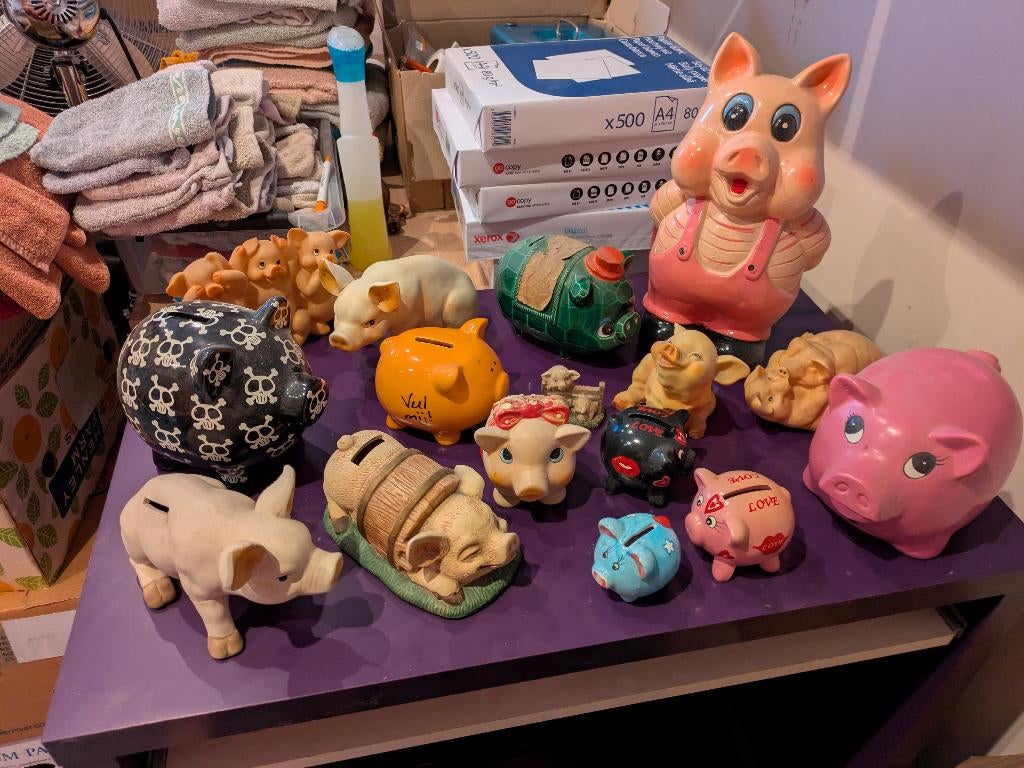 Varken spaarpotten, Enlèvement ou Envoi, Utilisé, Pierre, Poterie ou Céramique, Animal