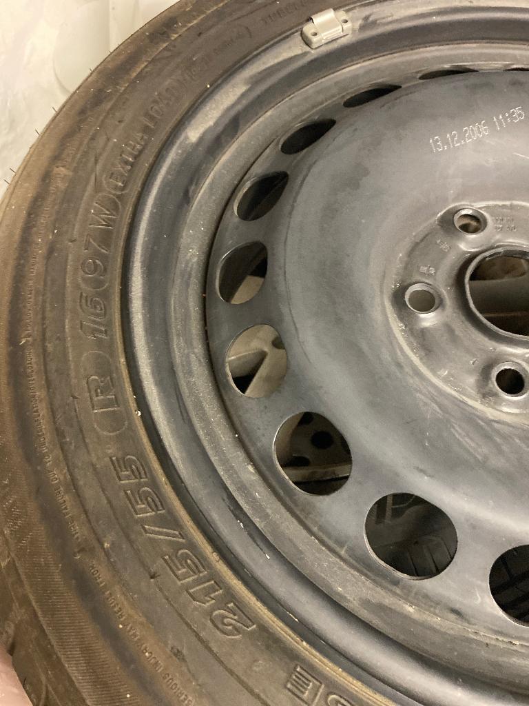 4 Pneu de voiture (berlines, breaks, SUV compacts), Enlèvement, Comme neuf