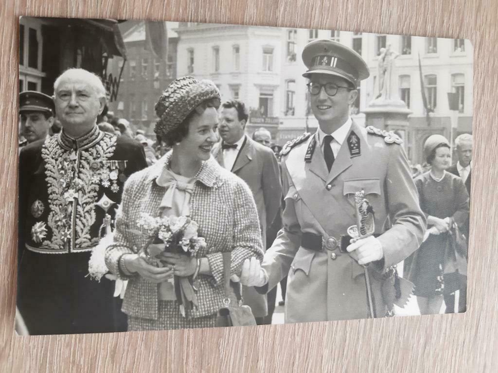 2 foto's Blijde Intrede Gent 27/5/1962 Boudewijn en Fabiola, Ophalen of Verzenden, Zo goed als nieuw, Kaart, Foto of Prent