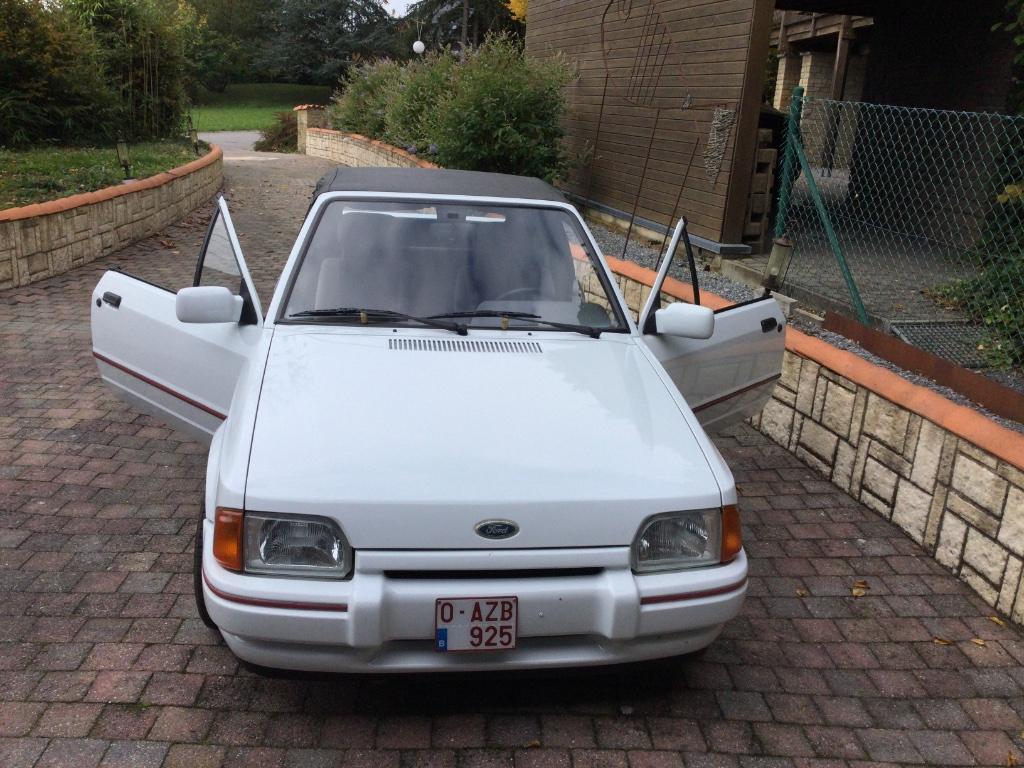 Ford escort cabriolet, Auto's, Ford, Voorwielaandrijving, Stof, Beige, Cabriolet
