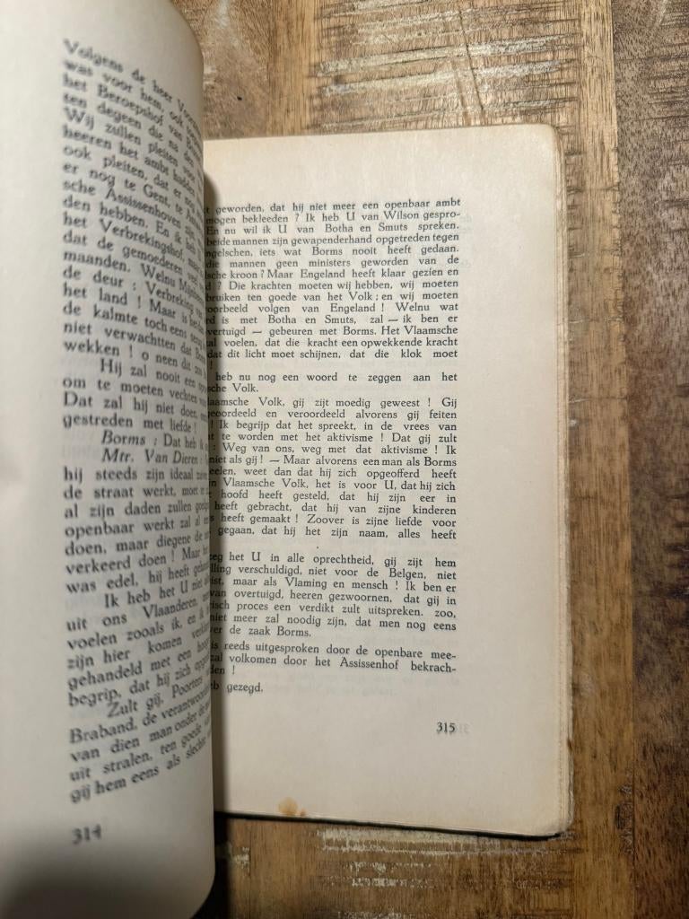 Dr. August Broms voor het gerecht, Boeken, Ophalen of Verzenden, Gelezen, Maatschappij en Samenleving