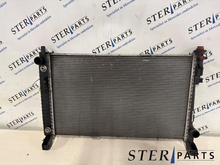 Radiateur d'un Mercedes B-Klasse, 3 mois de garantie, Utilisé, -, -