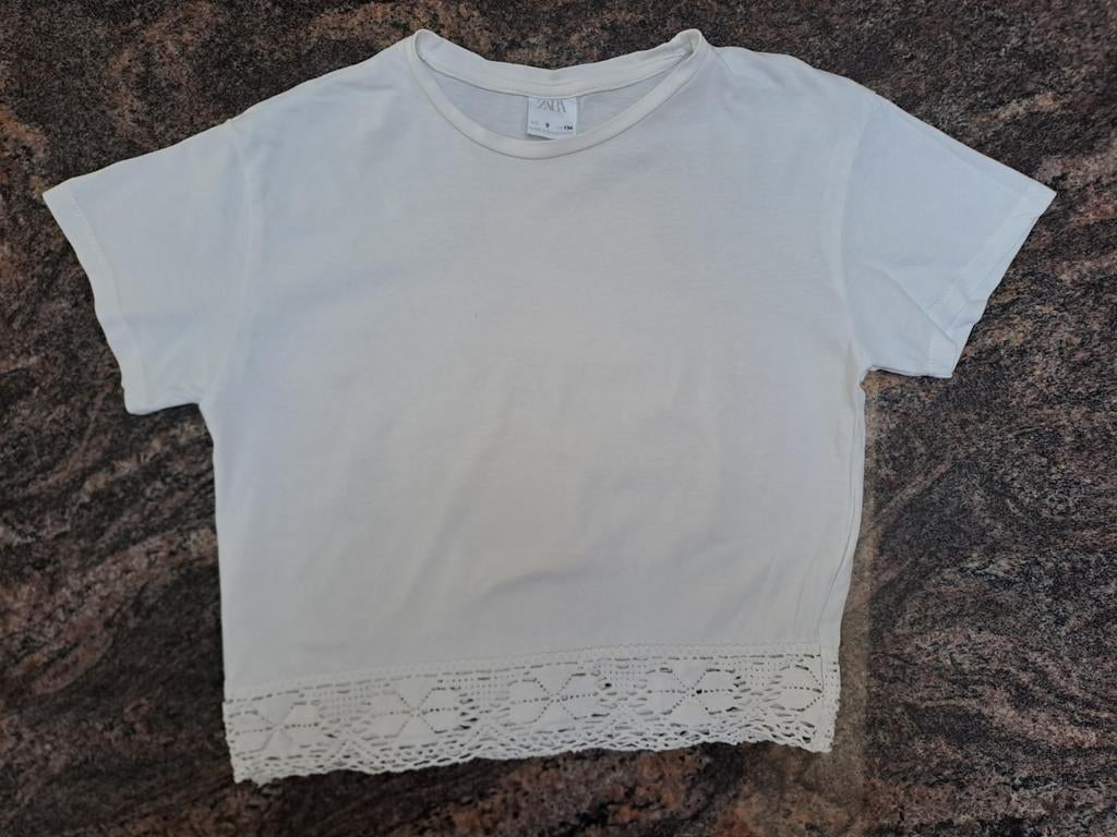 Taille 134 T-shirt blanc dentelle, Enfants & Bébés, Vêtements enfant | Taille 134, Enlèvement ou Envoi, Chemise ou À manches longues