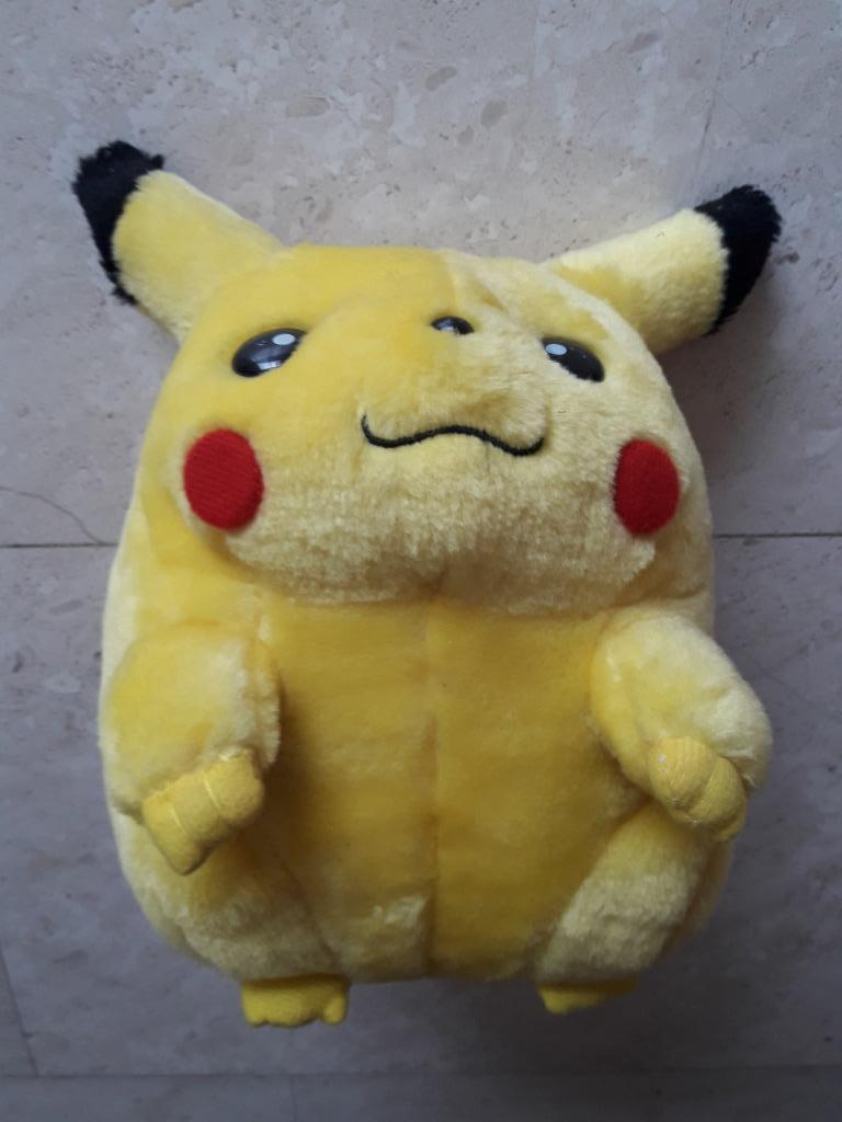 Peluche Pikachu 23 cm, Enfants & Bébés, Enlèvement ou Envoi, Comme neuf, Autres types
