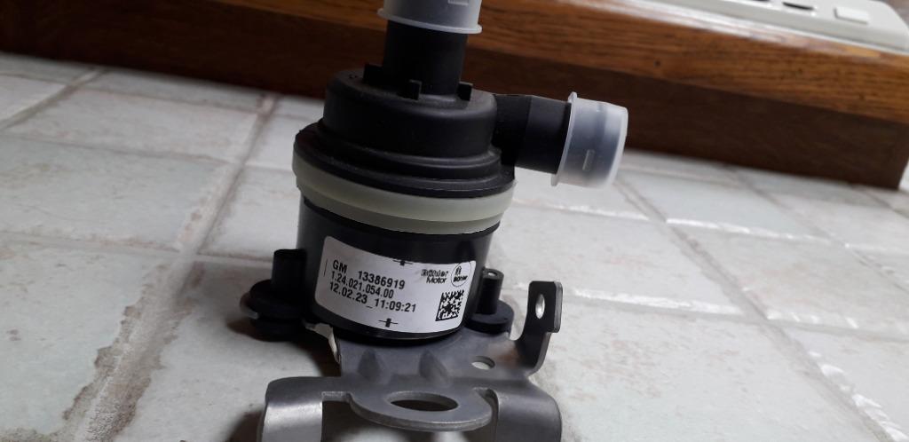 Opel 1.7 CDTi GM elektrische waterpomp 13386919, Ophalen of Verzenden, Nieuw, Opel