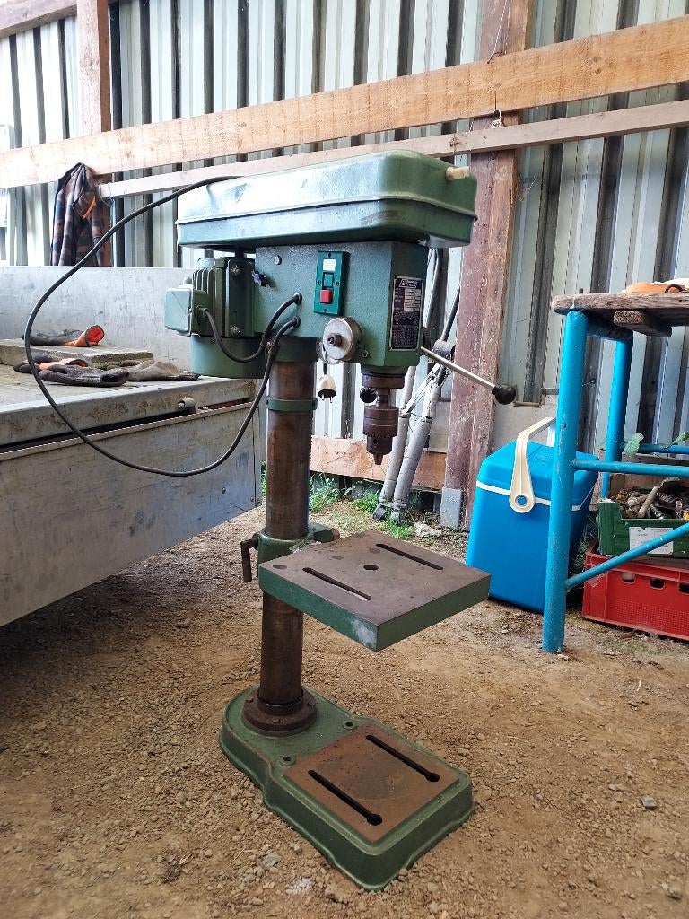 erimac thd 16 220V boormachine voor de werkplaats, Ophalen, Gebruikt, Boormachine