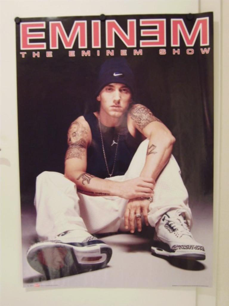 EMINEM Poster - BRAVADO 2002 - COUSINS ENTERTAINMENT NYC, Ophalen, Rechthoekig Staand, Zo goed als nieuw, A1 t/m A3