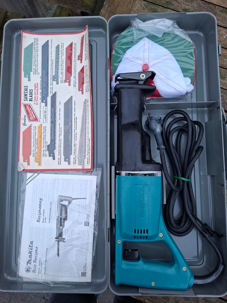 Makita: Reciprozaag (nieuw), Doe-het-zelf en Bouw, Ophalen, Nieuw, Reciprozaag