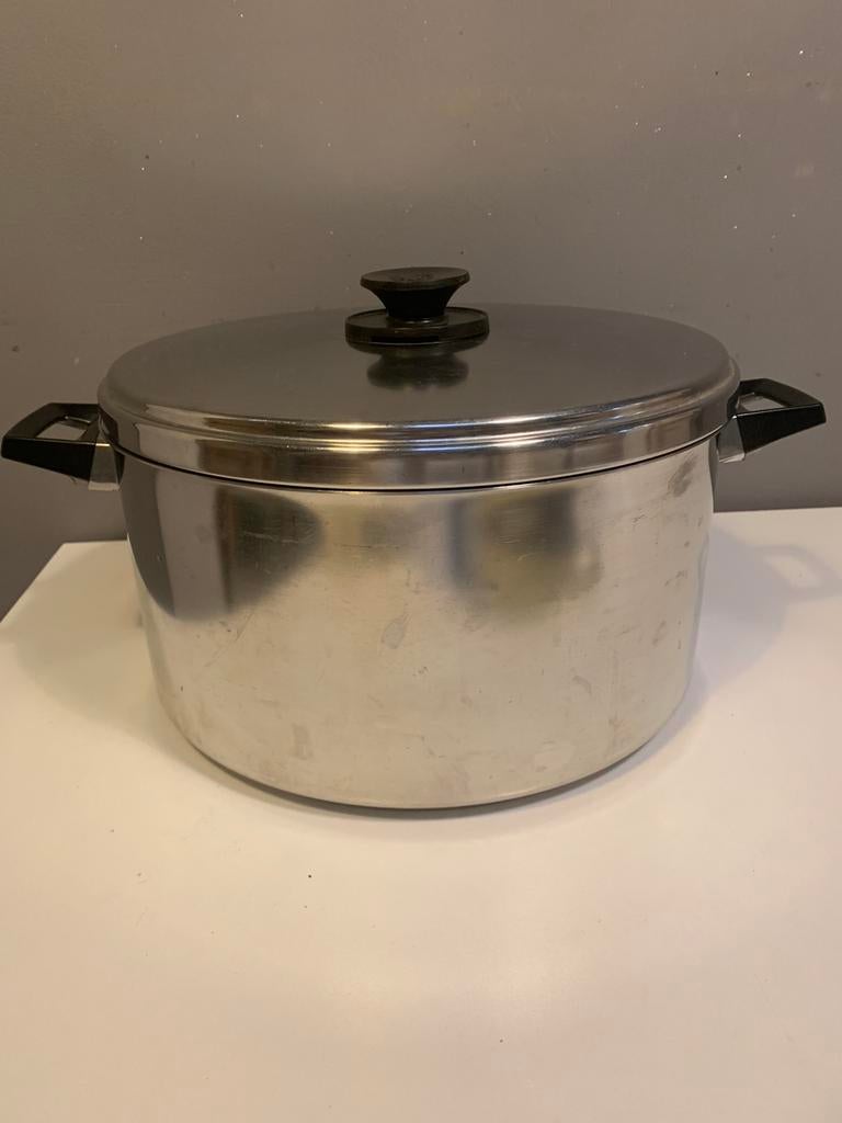 Faitout Demeyere silvinox 18/10, Maison & Meubles, Cuisine | Casseroles & Poêles, Enlèvement, Comme neuf