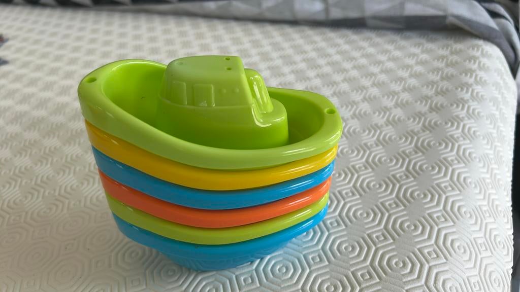 6 bootjes 12cm lang 5cm breed en hoog,stapelbaar, Ophalen, Zo goed als nieuw