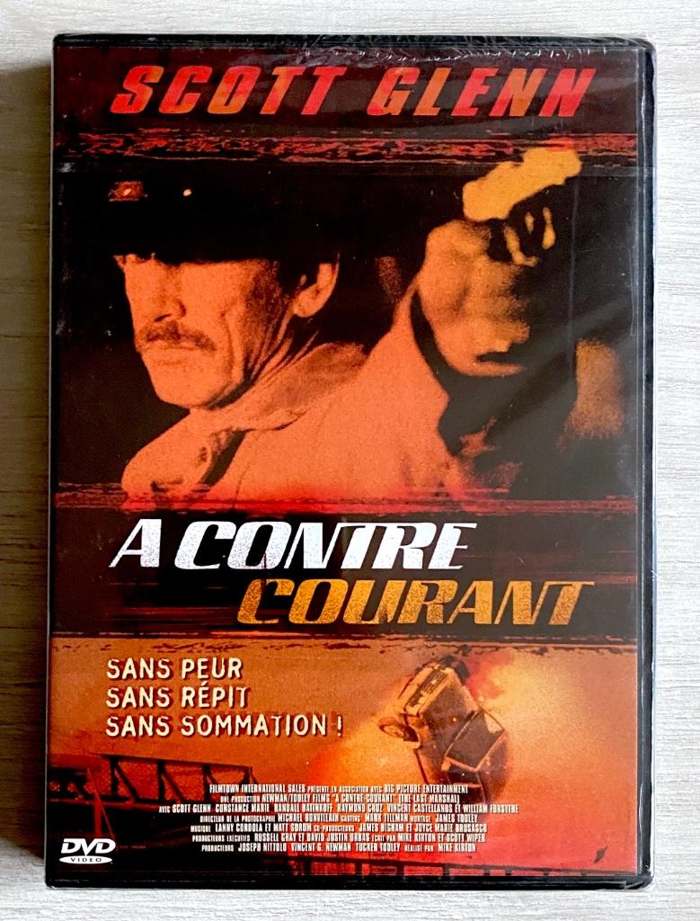 À CONTRE COURANT (Scott Glenn) /// NEUF / Sous CELLO, Tous les âges, Enlèvement ou Envoi, Neuf, dans son emballage, Action