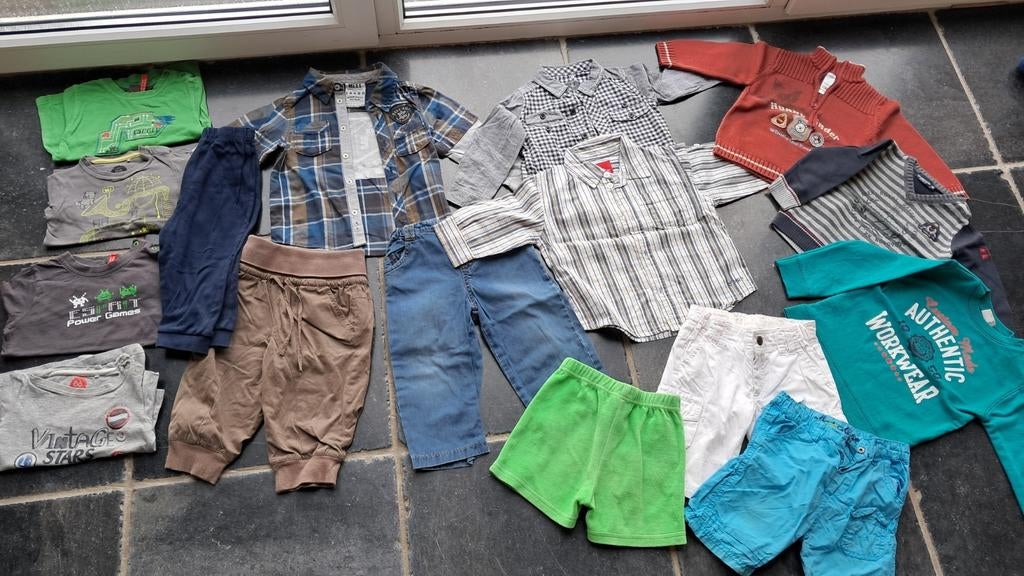 Pakket jongens kledij maat 86, Enlèvement ou Envoi, Comme neuf, Taille 86