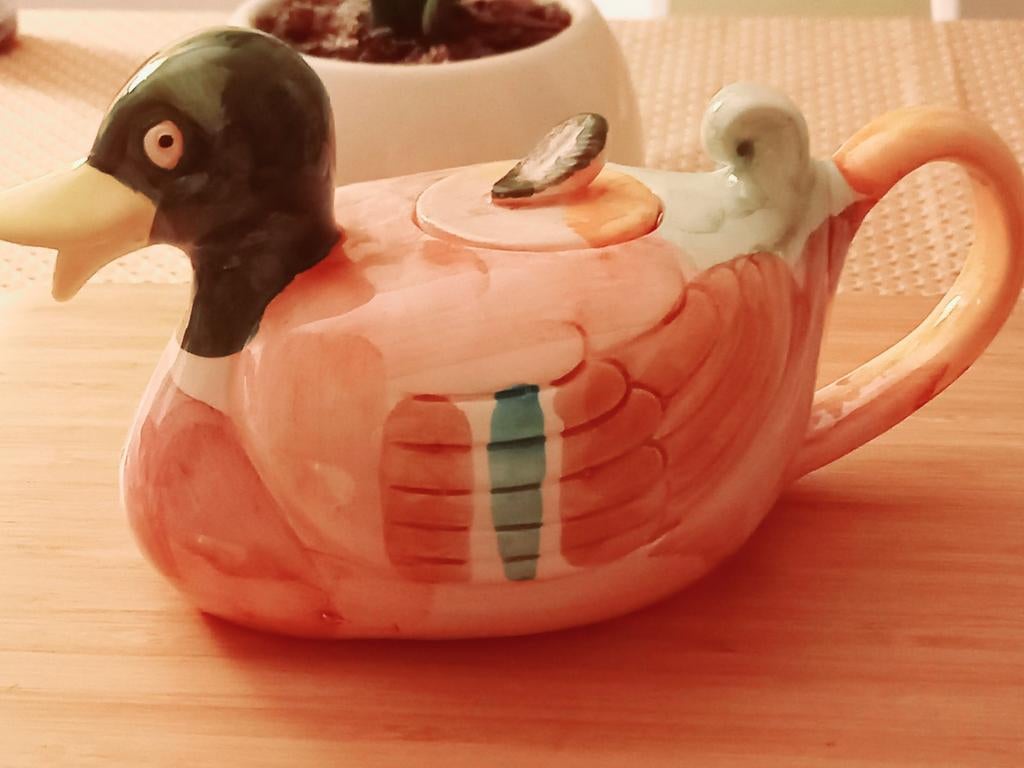 Theepot met eend, Huis en Inrichting