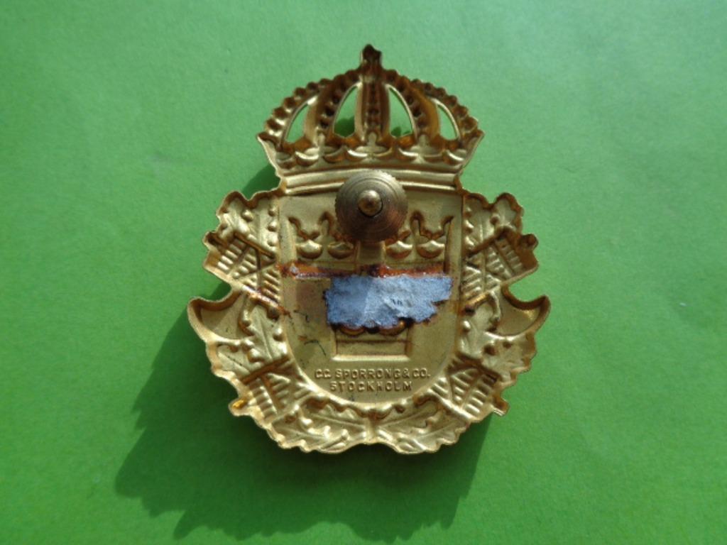 Verguld militair kenteken Zweden , WO 2 ?, Ophalen of Verzenden, Landmacht, Embleem of Badge