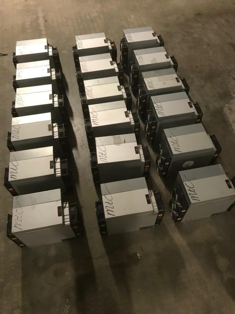 Bitmain Antminer S19 Pro 110TH - 3250W Bitcoin Crypto Miner, Enlèvement ou Envoi