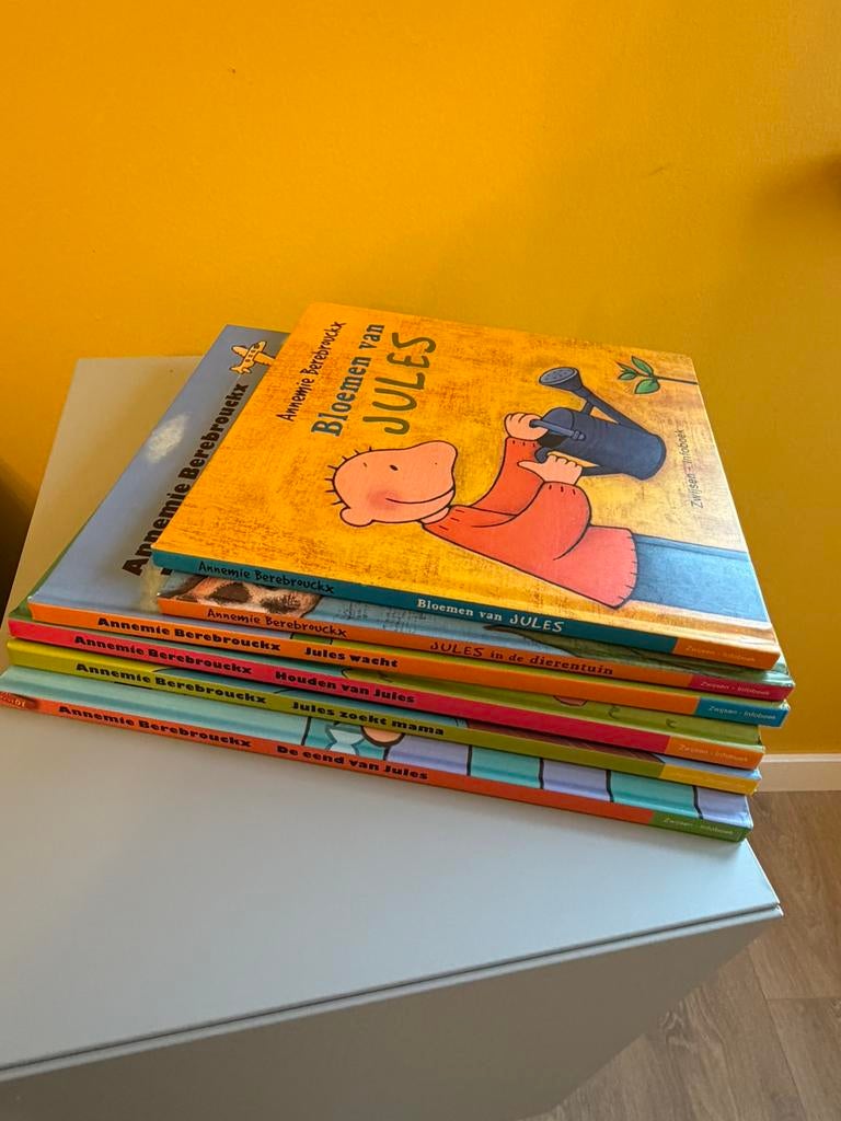 Jules, Boeken, Ophalen, Zo goed als nieuw