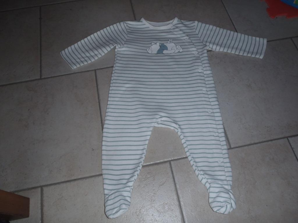 Disney pyjama maat 80, Kinderen en Baby's, Disney, Nacht- of Onderkleding, Ophalen of Verzenden, Zo goed als nieuw