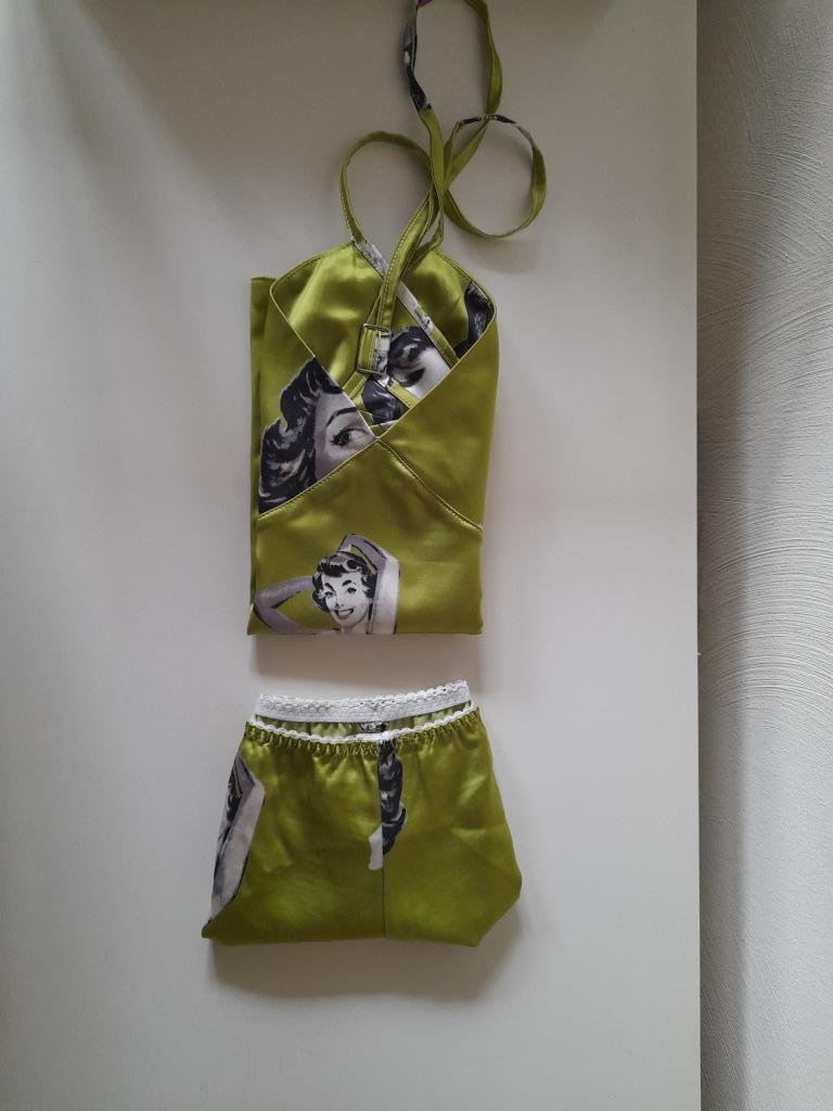 Vintage pin-up lingerie Etam  - maat 36, Etam, Ophalen of Verzenden, Setje