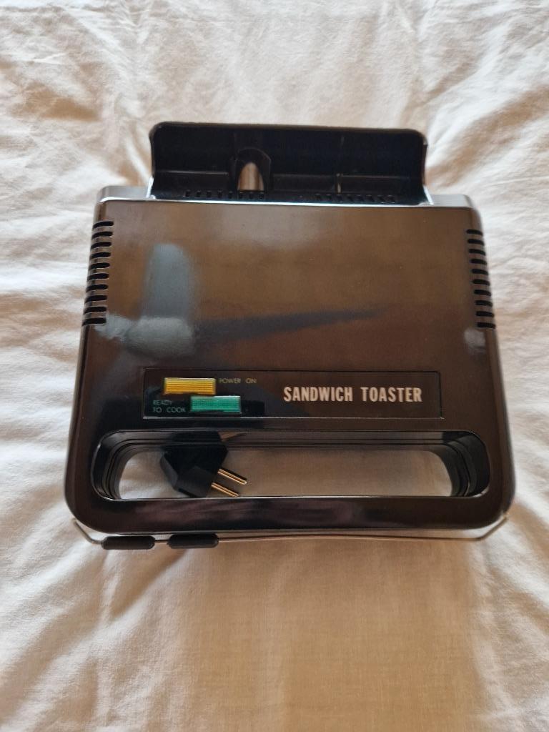 Kleine Sandwich toaster grill, Ophalen, Nieuw, Tafelgrill