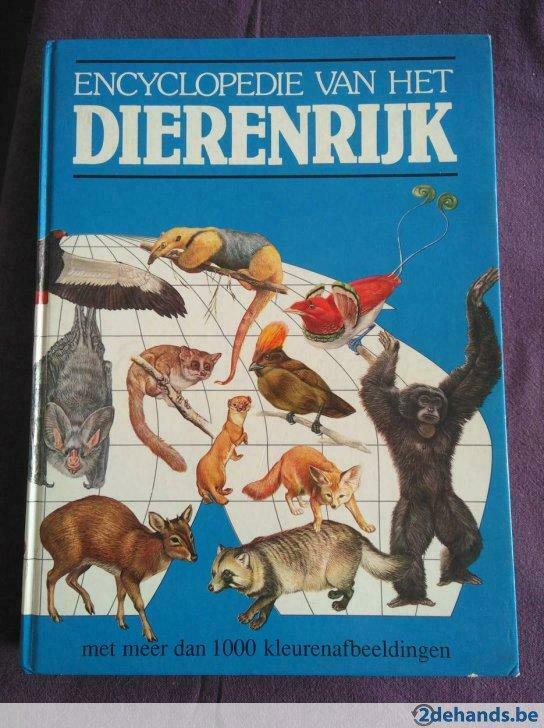 Boek: Elena Marcon - Encyclopedie van het dierenrijk, Boeken, Ophalen of Verzenden, Gelezen