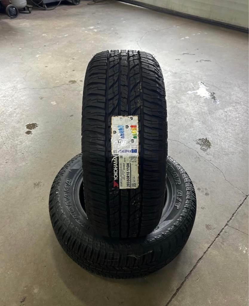 Pneus yokohama 265/60r18, Enlèvement, Pneu(s)