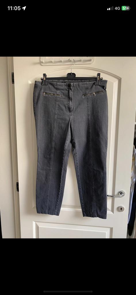 Grijs/zwarte jeansbroek Tony maat 46, Maat 46/48 (XL) of groter, Ophalen of Verzenden, Gedragen, Toni