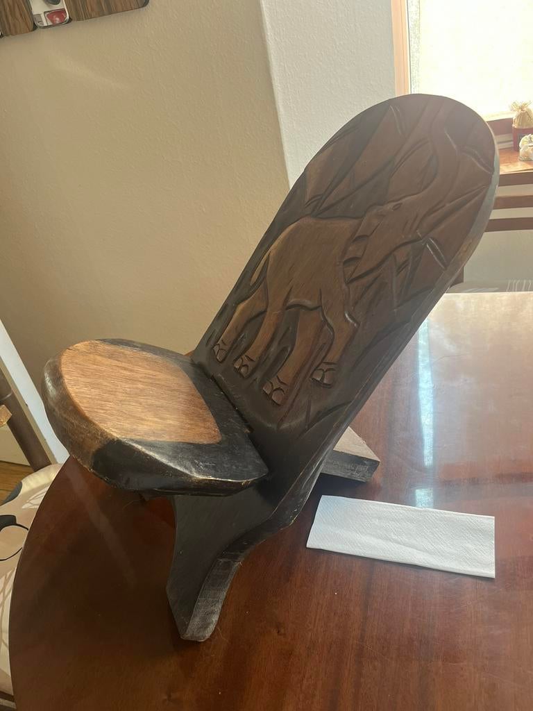 Chaise sculptée vintage, Jardin & Terrasse, Enlèvement, Comme neuf, Bois
