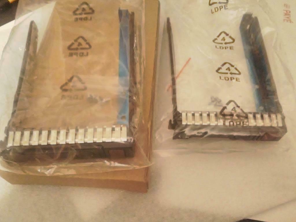 Lot de 2 HDD caddy/tray/bracket HP G8,G9, Neuf, SAS, Enlèvement ou Envoi, HDD