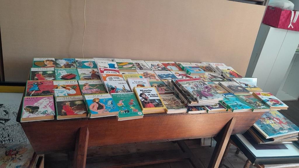 Livres jeunesse [60), Zo goed als nieuw