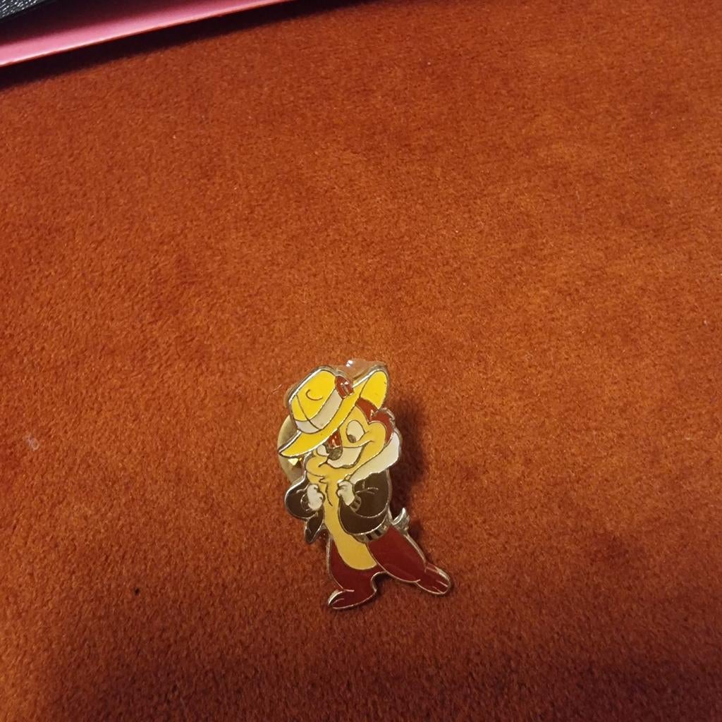 Pin’s Disney Tic et Tac (Chip & Dale) – vintage – officiel, Comme neuf