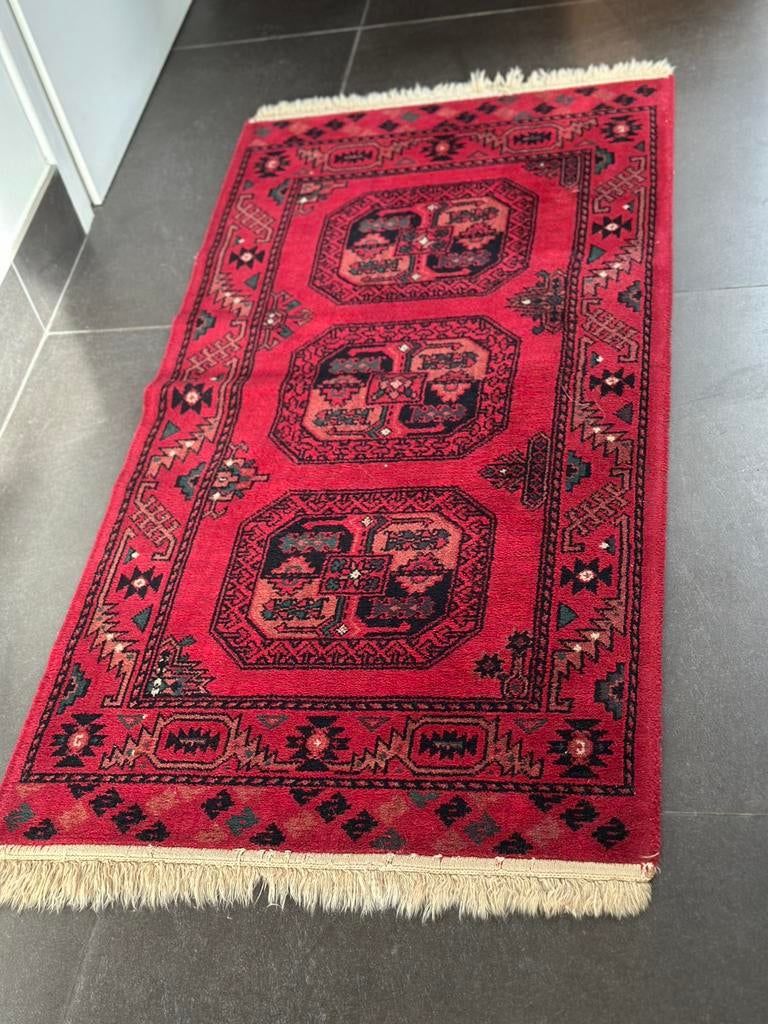 Vintage handgeknoopt Oosters tapijt – rood, Antiek en Kunst, Ophalen of Verzenden