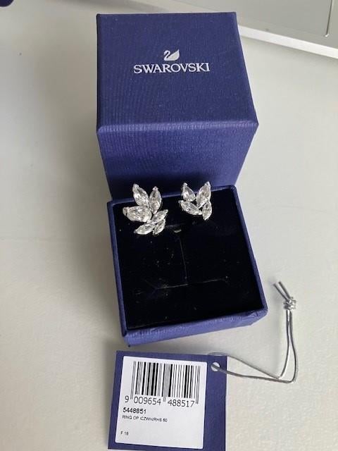 Bague Swarovski, Bijoux, Sacs & Beauté, Neuf, Enlèvement, Femme, Argent