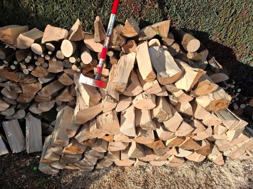 Vers gekloven brandhout mix loofbomen - 1,5kuub - droog, Tuin en Terras, Brandhout, Minder dan 3 m³, Ophalen of Verzenden, Overige houtsoorten