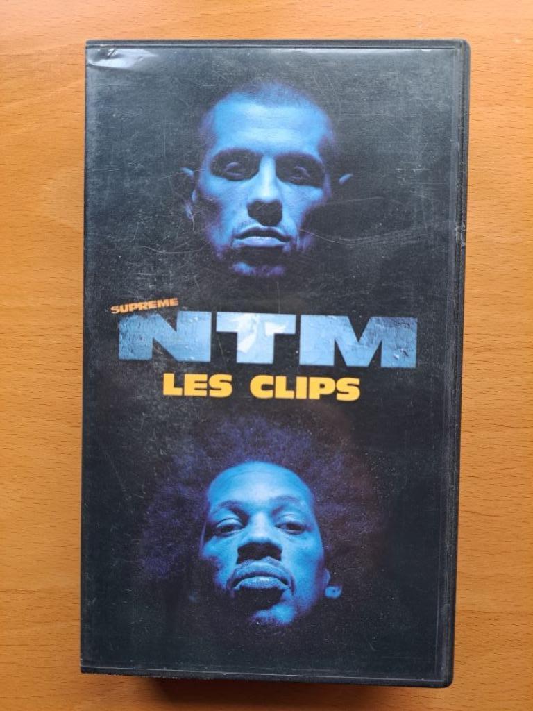 NTM - les clips - K7 vidéo collector rare, Ophalen of Verzenden, 1985 tot 2000, Gebruikt