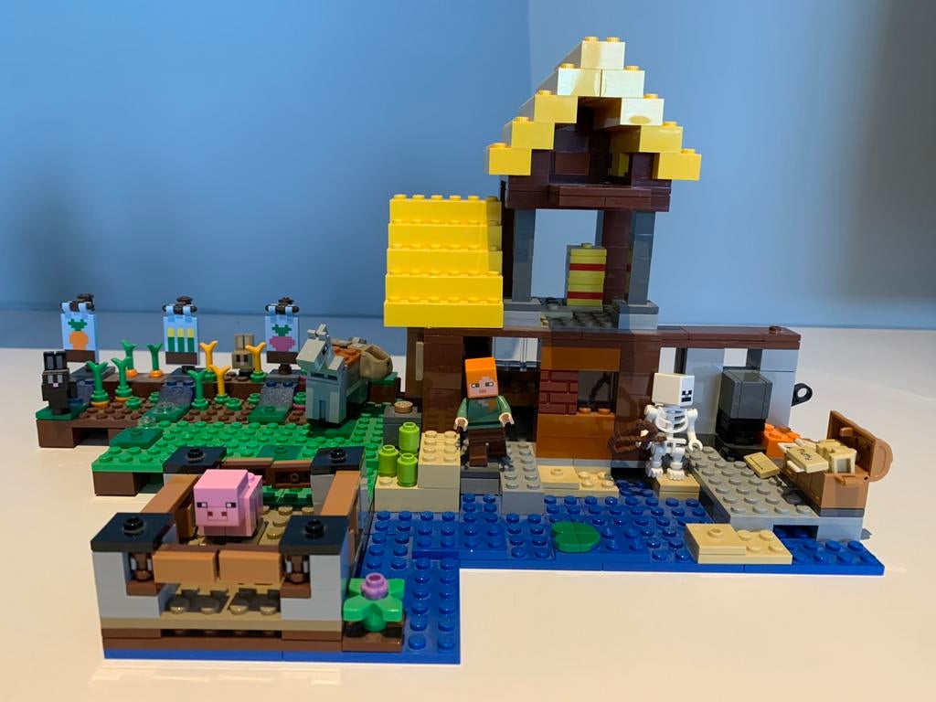 Lego Minecraft - De boerderij - 21144, Kinderen en Baby's, Speelgoed | Duplo en Lego, Ophalen of Verzenden, Zo goed als nieuw