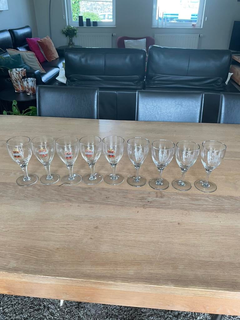 Lot de 9 verres Spontin 4 à l’acide et 5 couleurs, Collections, Enlèvement ou Envoi, Utilisé, Verre à eau