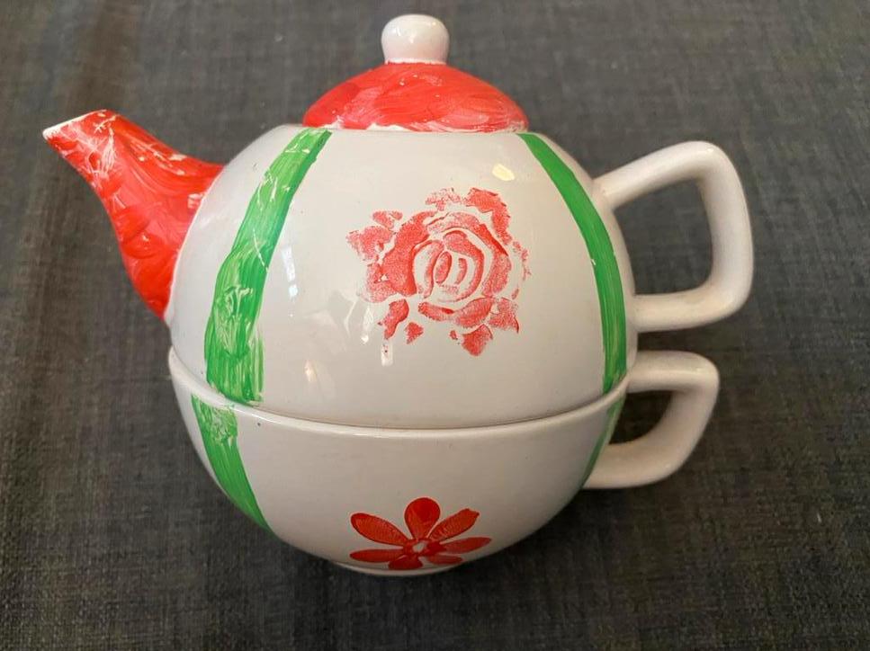Theepot met bekertje, Ophalen, Gebruikt
