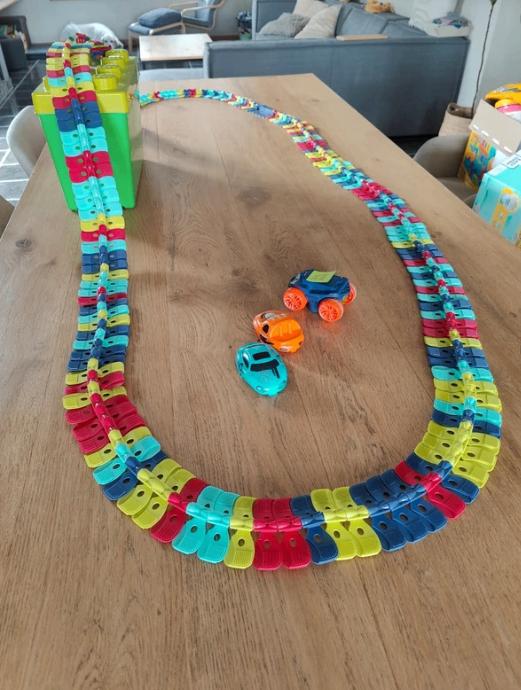 Car Adventure flexibele racebaan, Kinderen en Baby's, Overige merken, Racebaan, Zelf te bouwen, Ophalen of Verzenden